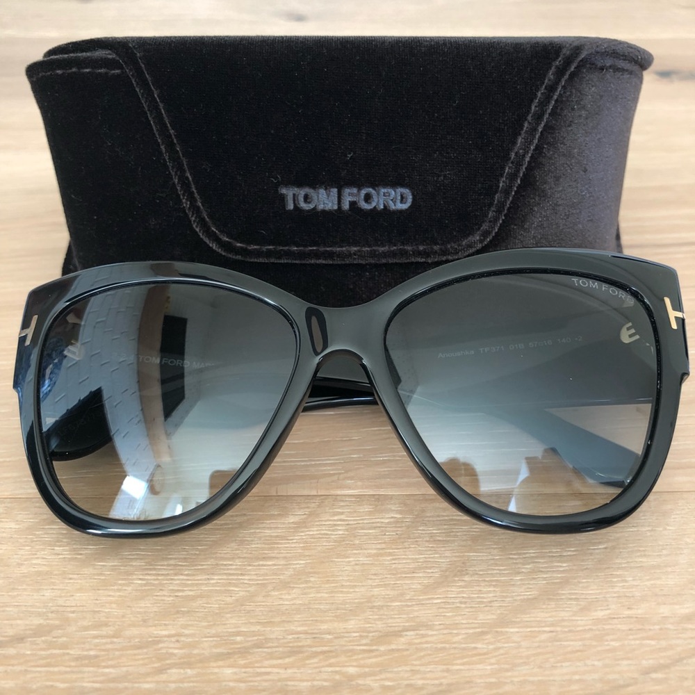 Tom Ford Anoushka Sunglasses
